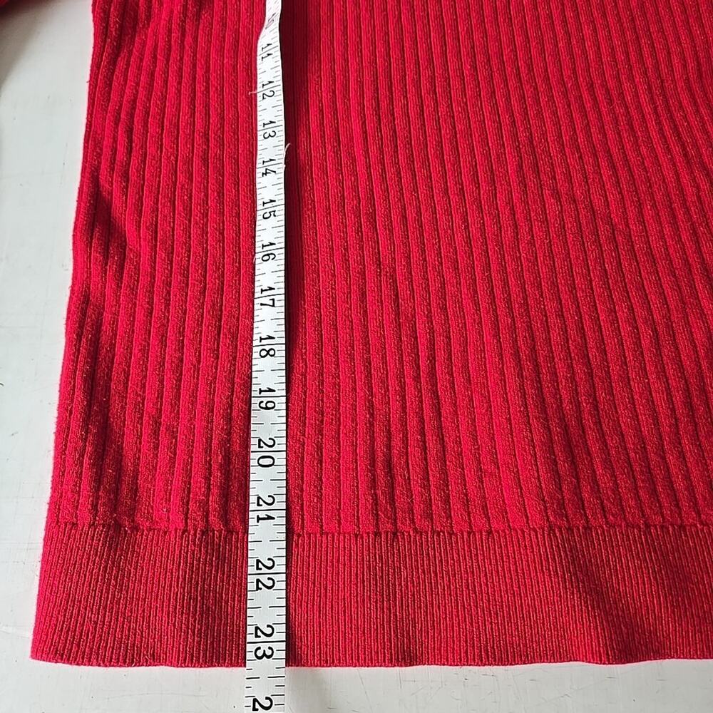 Talbots Ribbed Button-Cuff Turtleneck Sweater Size Medium‎ Red 5 Button Gold - Picture 6 of 7